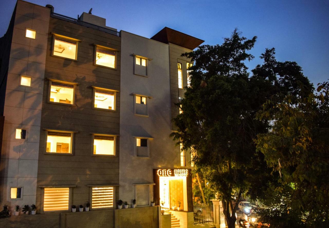 Hotel One Earth Gg Regency à Amritsar Extérieur photo